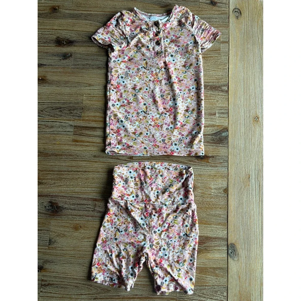 Lou Lou and Company Pink Floral Top and Shorts Set Kids 3T